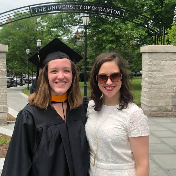 Meet your Posher, Beth - Picture 1 of 1